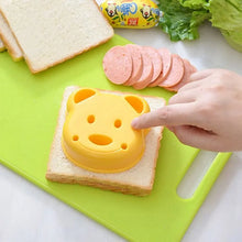 Load image into Gallery viewer, Sandwich Cutter Mini Cartoon Bear Squirrel Sea Dog Bread Knife Sandwhich Cutter Sealer for Kids Bento Lunch Baking Mold mould craft tool supplies DIY
