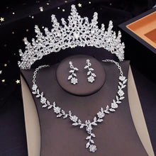 Load image into Gallery viewer, Crystal Tiaras Bridal Jewelry Sets for Women Crown Flower Choker Necklace Sets Wedding Bride Costume Jewelry Set quinceanera custom
