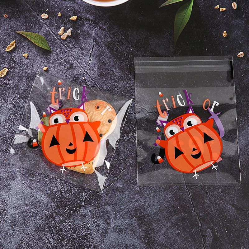 Halloween Plastic GOODIE Bag Candy Cookies Gift 50-100 PIECES 10x10cm Self Adhesive Snack Wrap Haloween Party Decorations Kids Gifts
