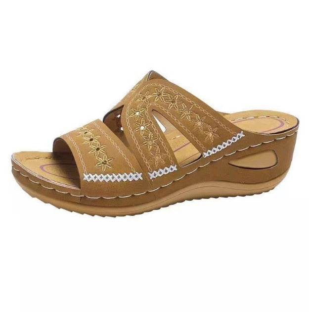 Women Casual Sandals Comfortable Soft Slippers Colorful Ethnic Flat Platform Open Toe Outdoor Beach Shoes