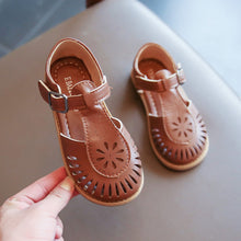 Load image into Gallery viewer, Girls Half Sandals 2022 Spring Summer British Style Children Beach Shoes Cut-outs Kids Flat Shoes Sandals 22-36 Princess Vintage

