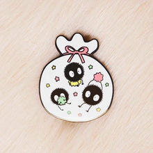 Load image into Gallery viewer, Cute Susuwatari Soot Sprite Hard Enamel Pin Classic Anime Movie Spirited Aways Fans Collectible Brooch Medal Backpack Jewelry
