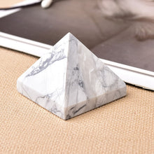 Load image into Gallery viewer, Natural Fluorite Crystal Pyramid Quartz Healing Stone Chakra Reiki Crystal Tiger Eye Point Home Decor Crafts Of Gem Stone 1PC

