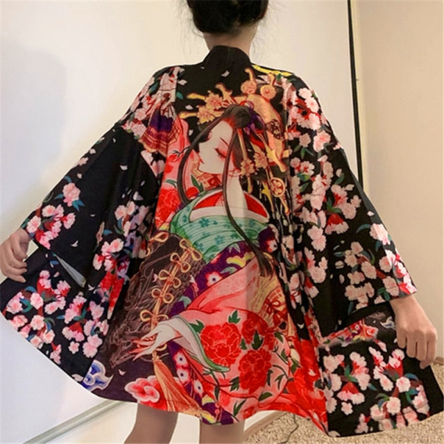 2021 Japanese Woman Kimono Cardigan Cosplay Shirt Blouse for Women Vintage Japanese Yukata Female Summer Beach Robe Clothes