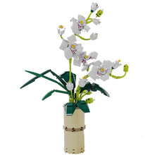 Load image into Gallery viewer, Boxed Phalaenopsis bouque Potted Red Plum Blossom Flowers Building Blocks Bouquet With Vase Bricks Toys Gift Home Decor
