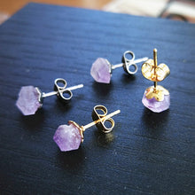 Load image into Gallery viewer, Natural Amethyst Rough Stone Earrings Simple and Fashionable Women&#39;s Crystal Flower Jewelry High-end custom handmade design
