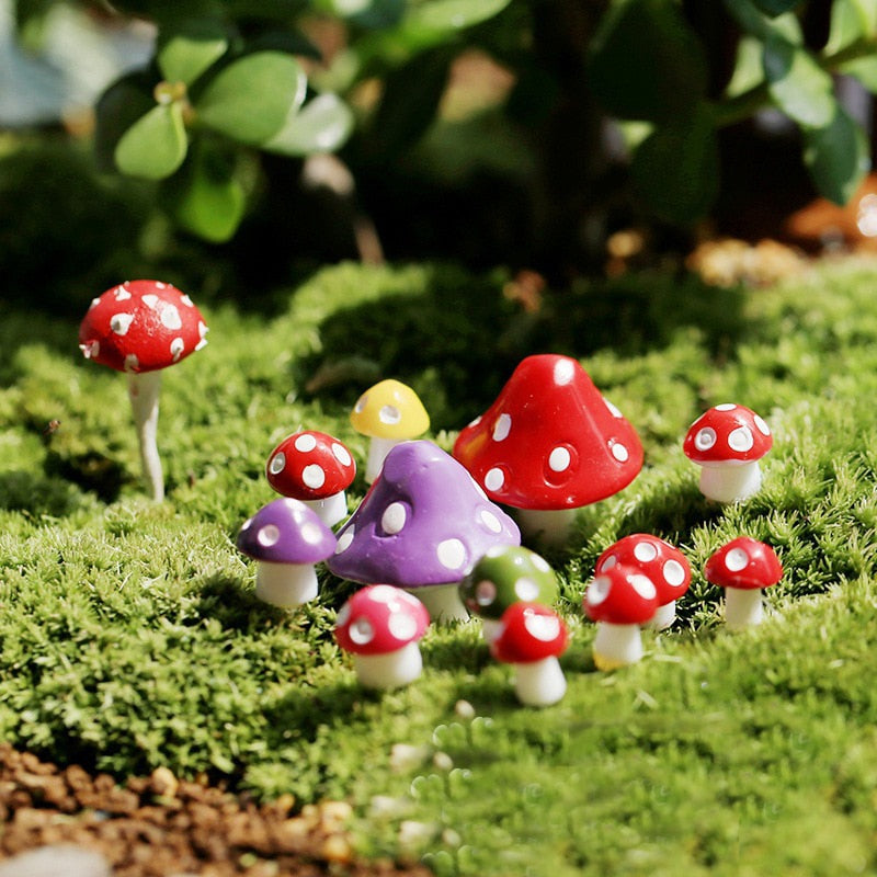 10PCS Fairy Garden Miniatures Mini Mushroom Garden Decoration Resin Mushroom Craft Miniature Fairy Figurines Manualidades